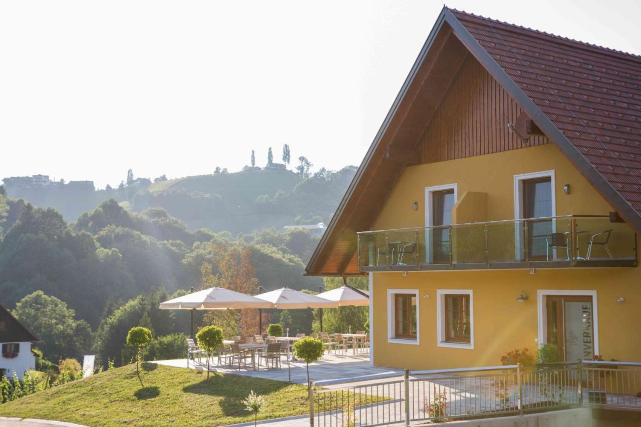 Weingut-Gaestezimmer Uhl Ratsch an der Weinstraße Zewnętrze zdjęcie