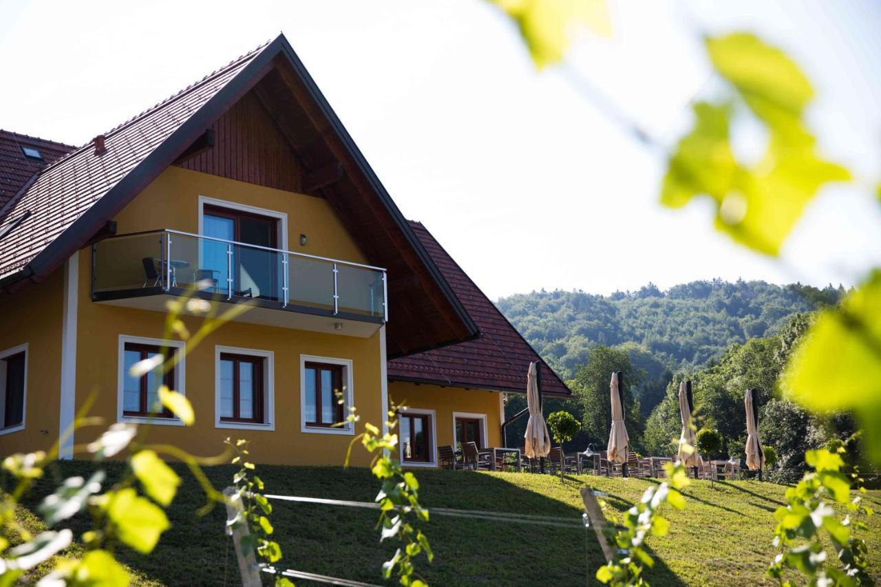 Weingut-Gaestezimmer Uhl Ratsch an der Weinstraße Zewnętrze zdjęcie