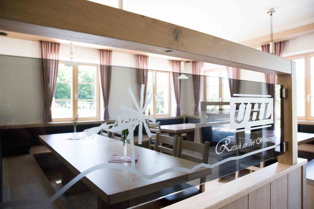 Weingut-Gaestezimmer Uhl Ratsch an der Weinstraße Zewnętrze zdjęcie